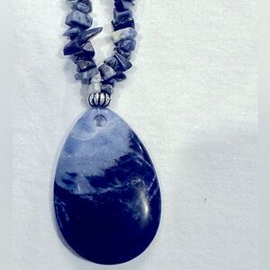 Blue stone necklace with large oval pendant